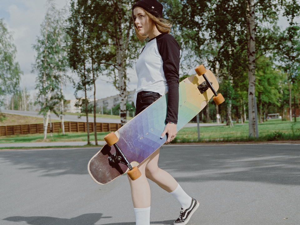 Skateboarding (ages 10-16)